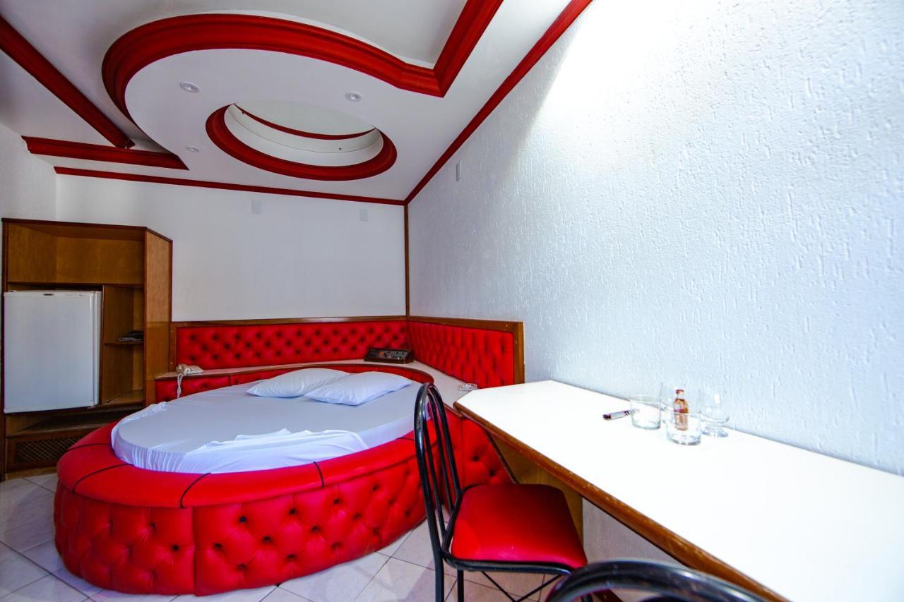 Motel Libidus - Foz Do Iguacu Luaran gambar